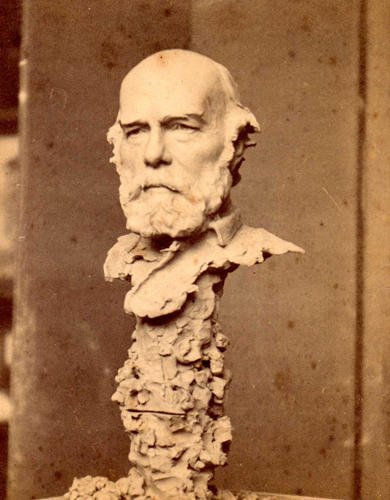 Buste de Dsir Lauge : Tte sculpte de Dsire Lauge. Auteur inconnu. Collection particulire.